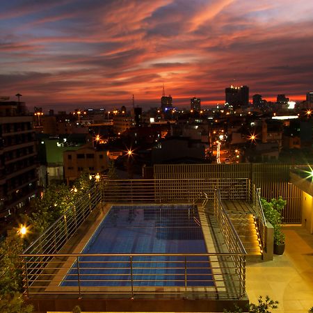 סן פדרו מקאטי Herald Suites מראה חיצוני תמונה